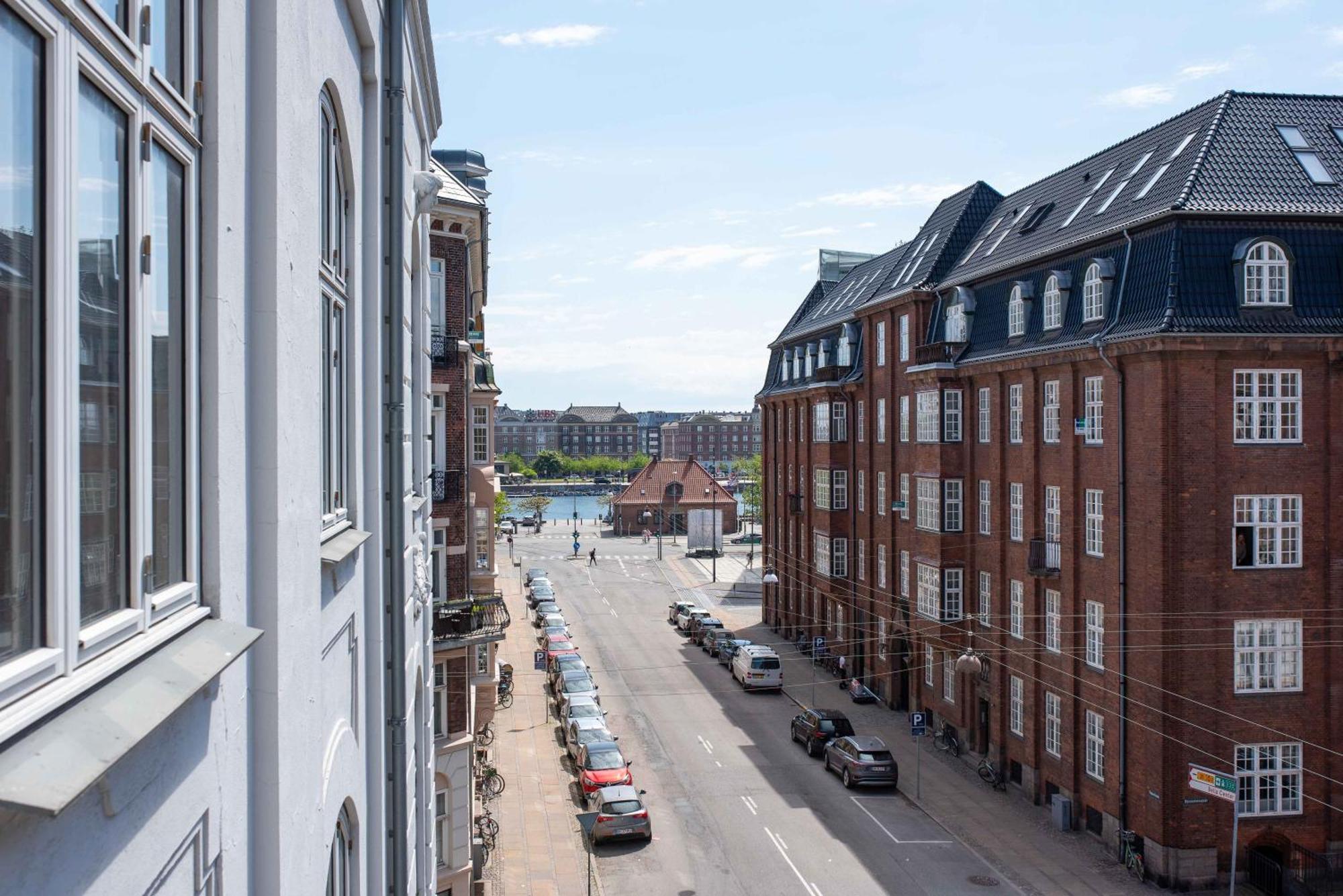 Lovely 3Br Manor Apartment 5 Min From Tivoli Gardens Copenhague Exterior foto